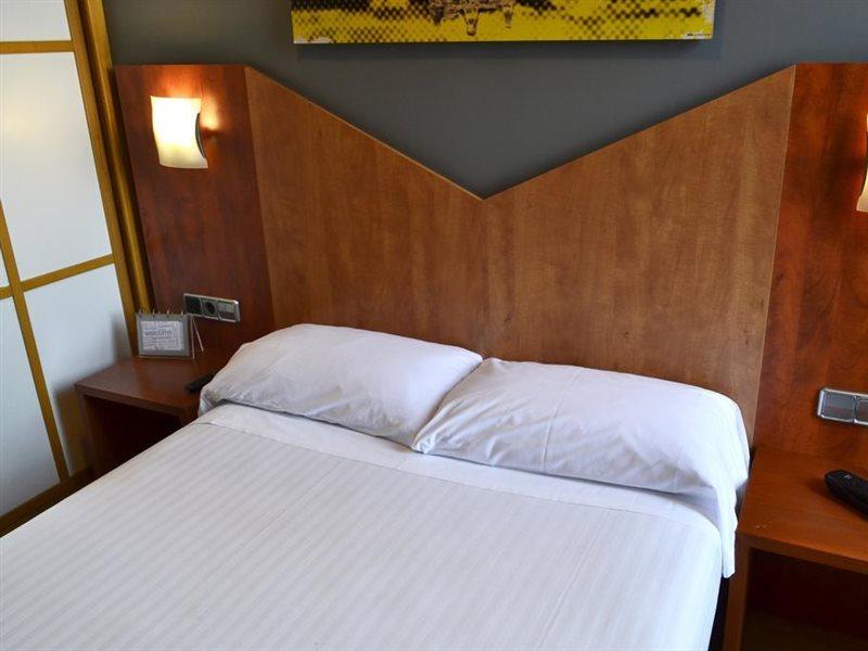 Hotel Alda Palacio Valdes Avilés Exteriör bild
